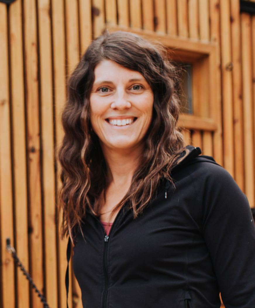 Alisa, founder of Howl at the Moon Sauna Co.